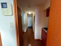 レオパレスもみじ山 玄関