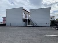 レオパレス久松台 外観