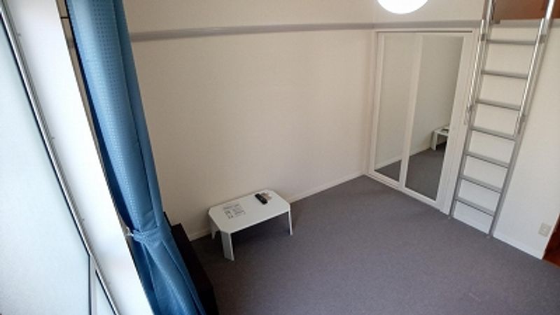 レオパレス野上 居間