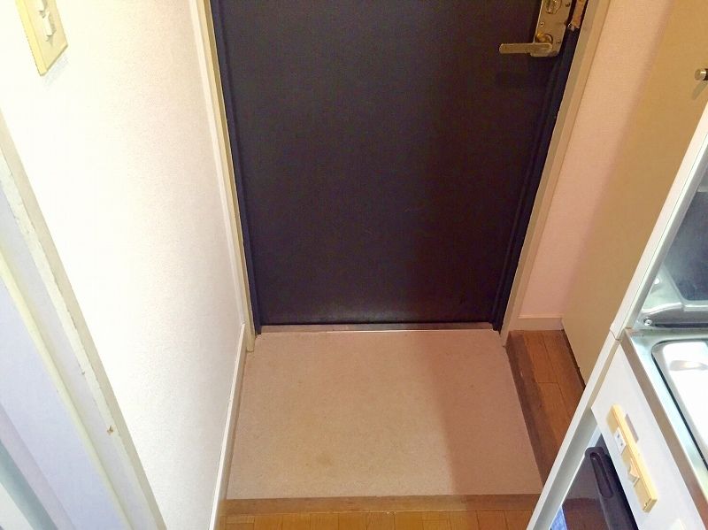 leopalace Zasshonokuma 3 Entrance