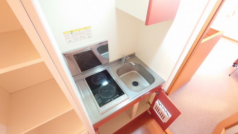レオパレスエクレール キッチン