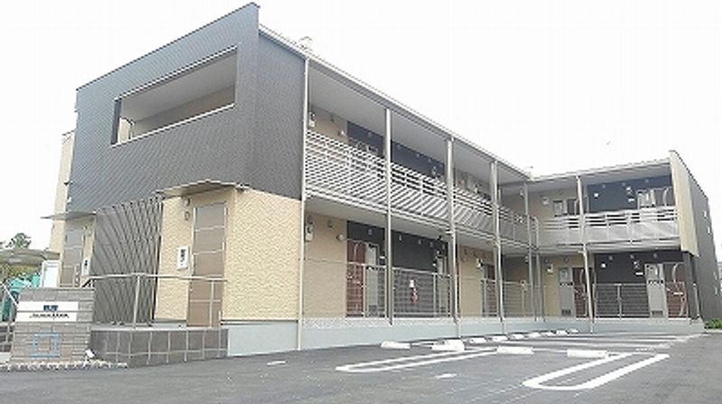 クレイノティーハイム　リオン 駐車場