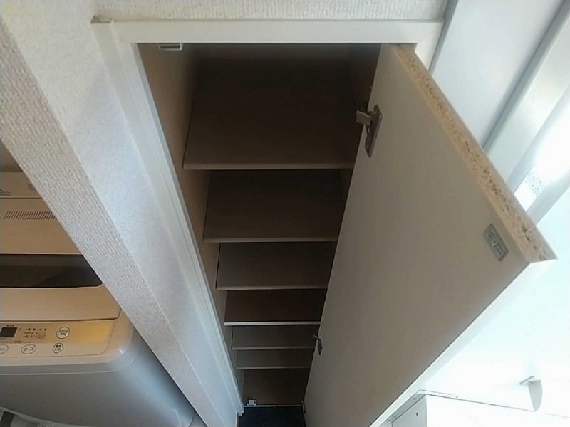 レオパレススリーフォー その他