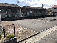 レオパレスＭｅｒｖｅｉｌｌｅ 駐車場