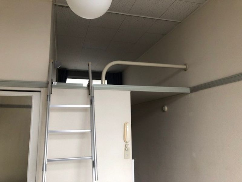 レオパレスクレール 寝室