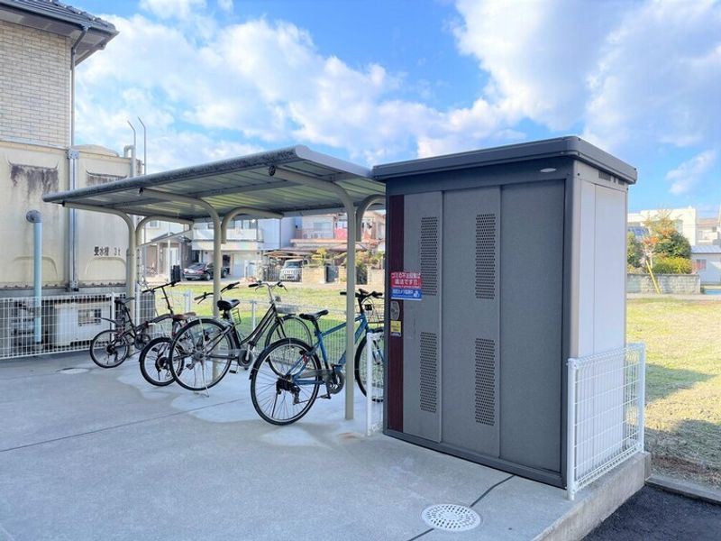 レオパレス辻町 共用部分