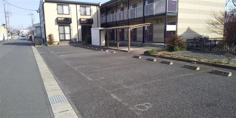 レオパレス水の郷 駐車場