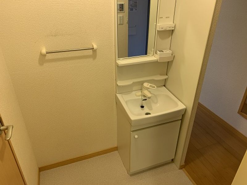 レオパレスアークスペランザ 洗面所