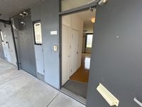 レオパレスブルースカイⅠ 玄関