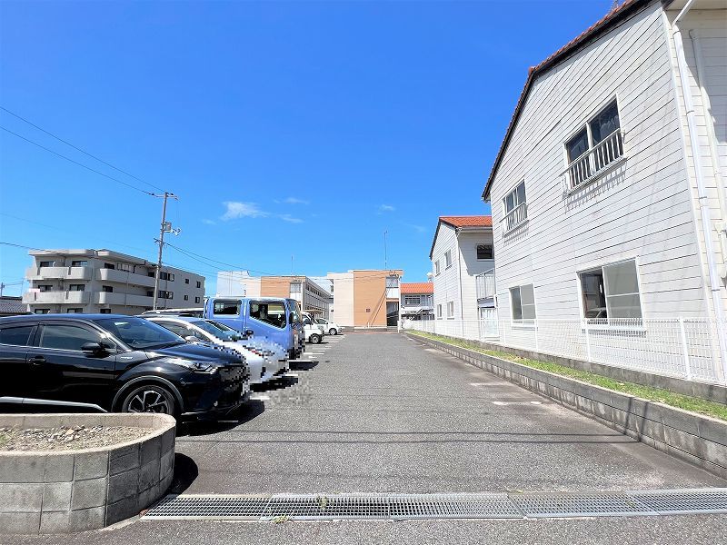 レオパレスエスポワールⅠ 駐車場