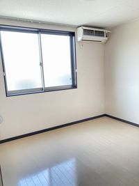 レオネクスト五十嵐さくらんぼ館 居間