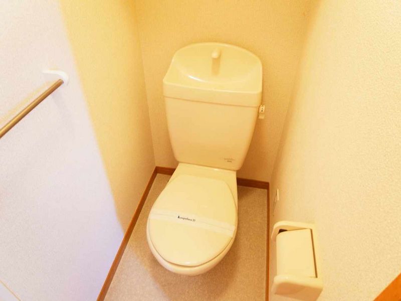 レオパレス椎の実３ トイレ