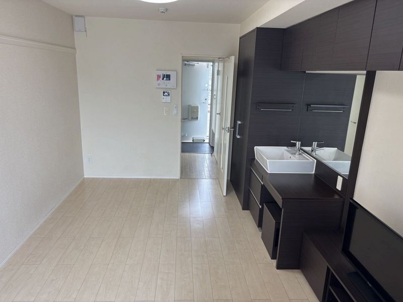 LEONEXT Smile Square Living room