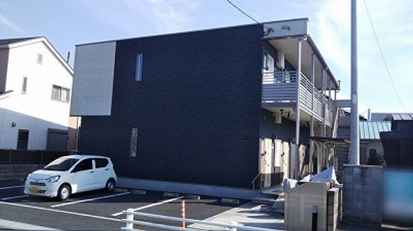 MIRANDA Easel 외관