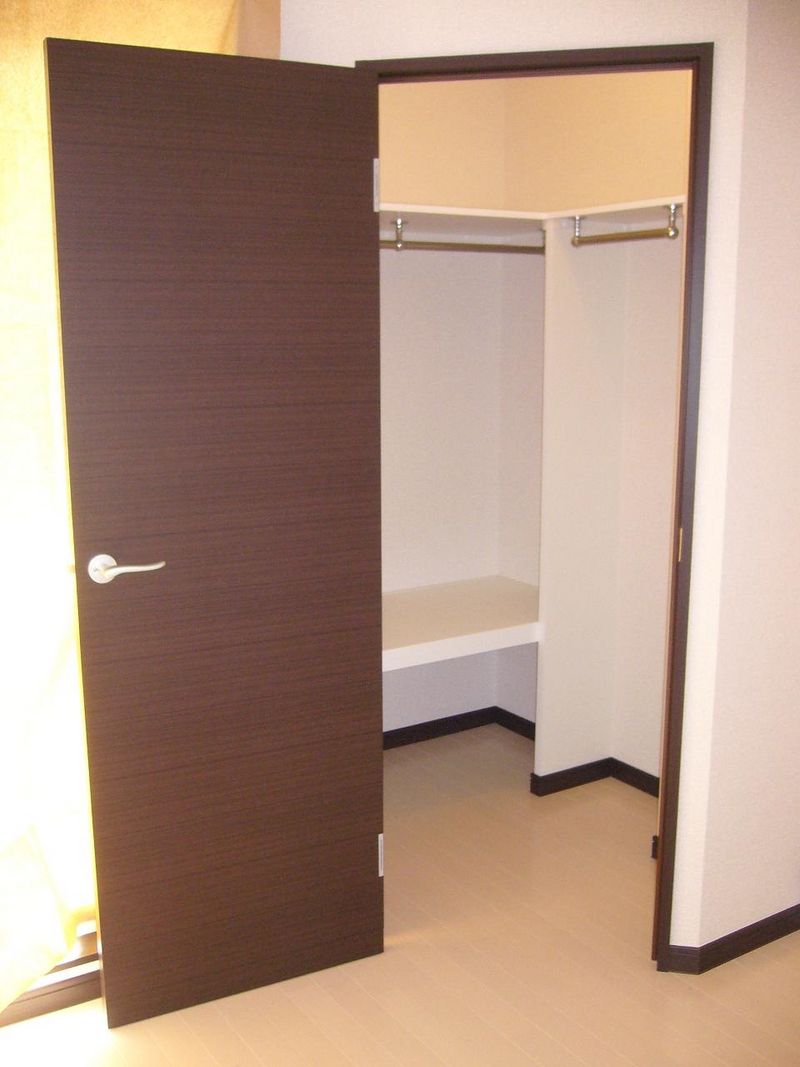 レオネクストクレメンテ 収納