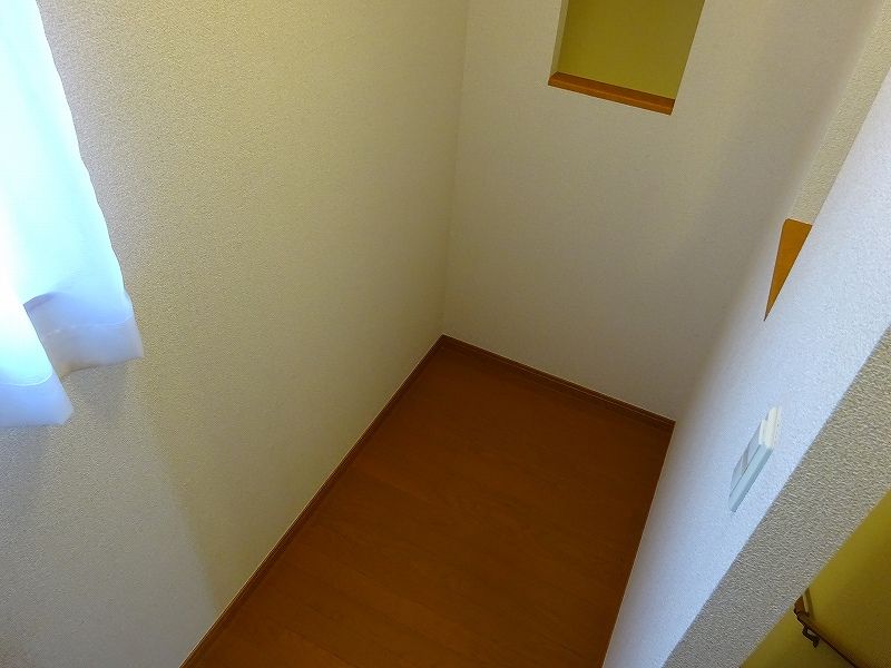 レオパレス大楽寺Ⅱ 収納