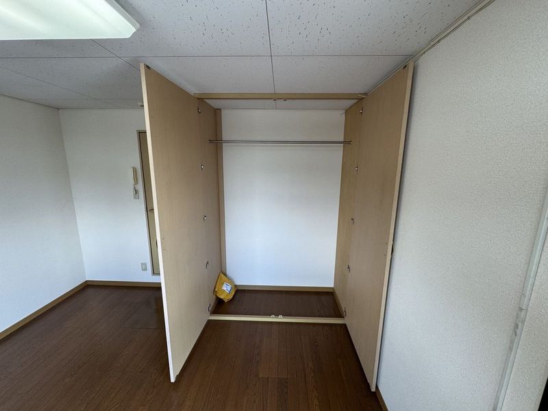 レオパレスハーモニー 収納