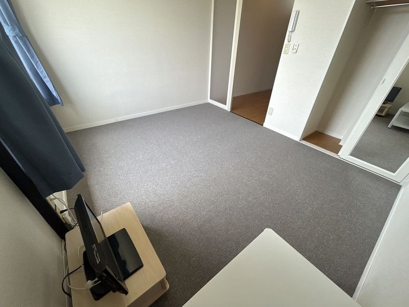 レオパレスブルースカイⅠ 居間