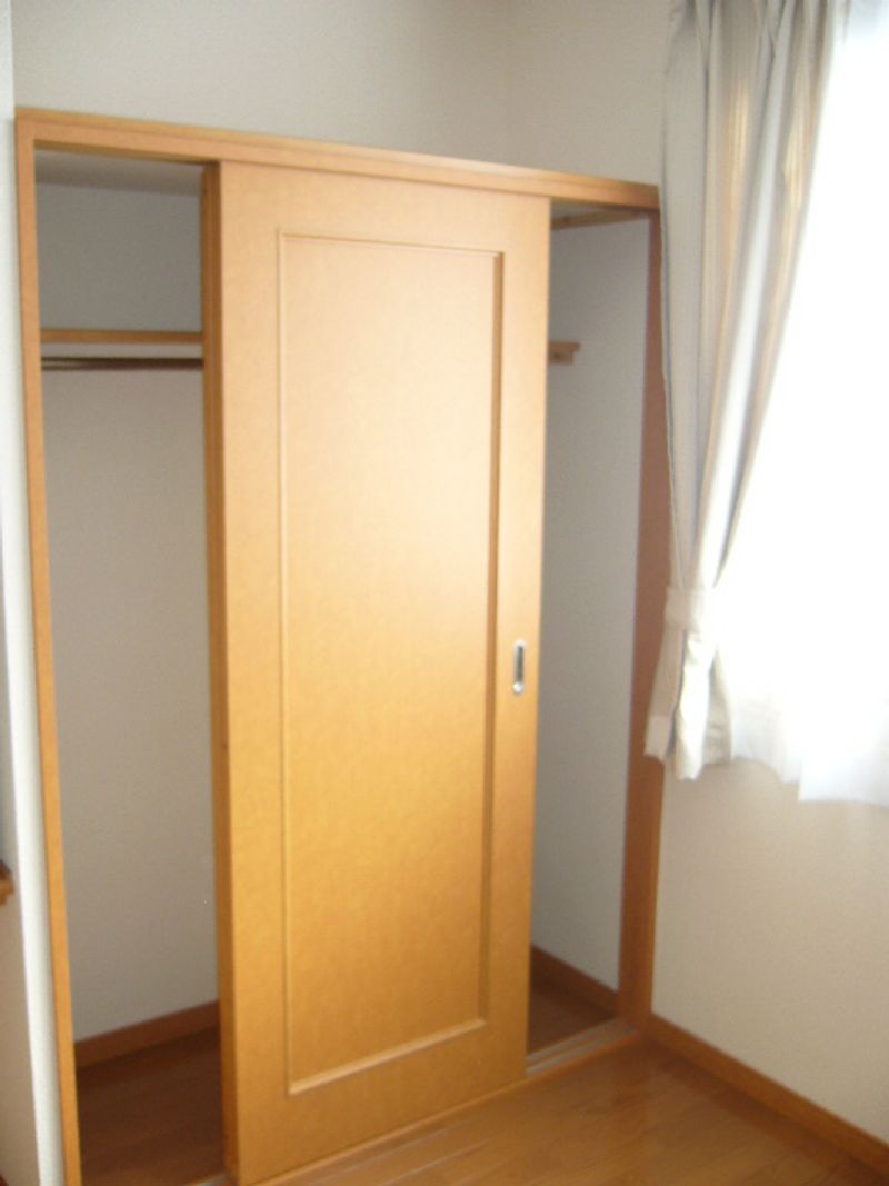 レオパレス有 収納