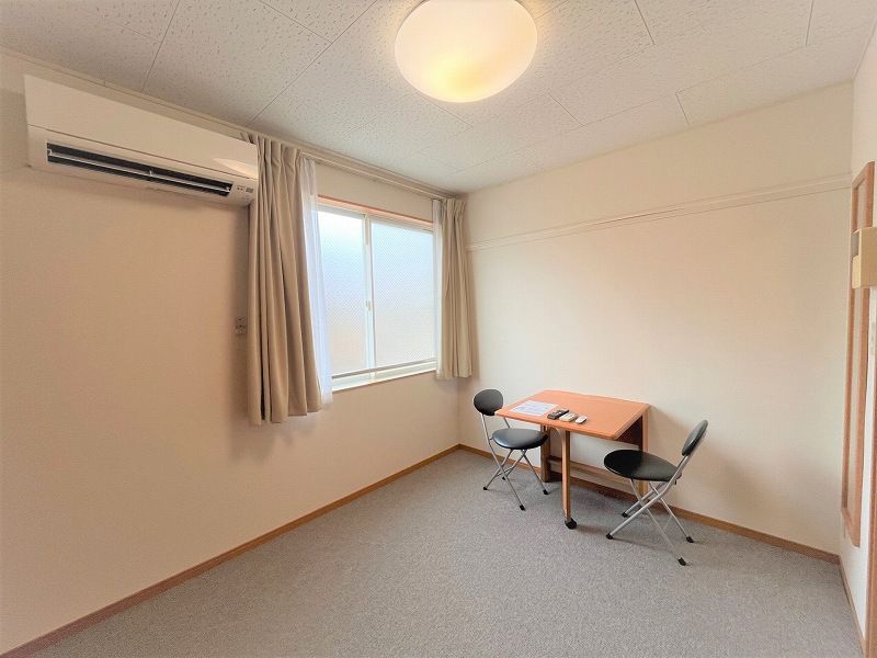 leopalace Symphony Bedroom