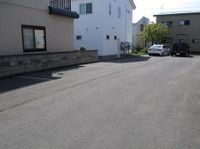 レオパレス３３３ 駐車場