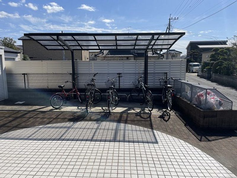レオパレスＭｅｌａｎｇｅ 共用部分