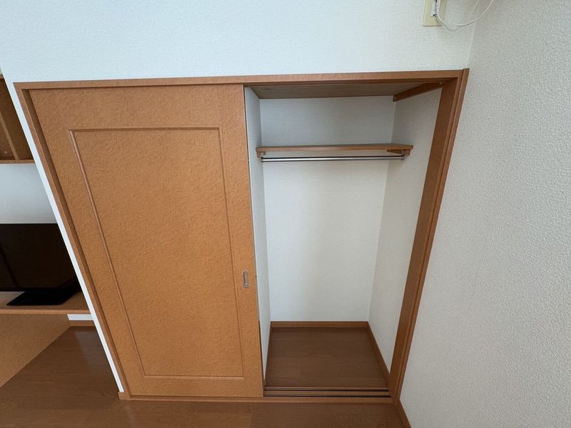 レオパレスオルディーレ 収納