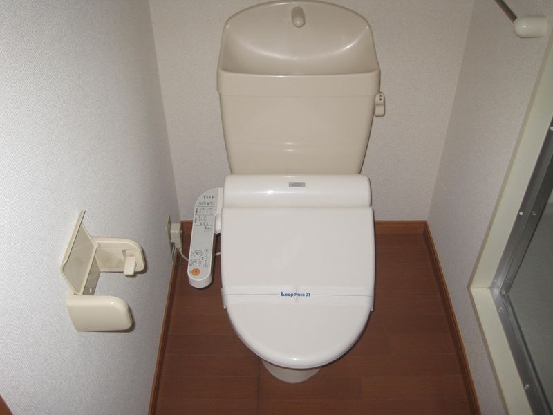 レオパレス五本松 トイレ