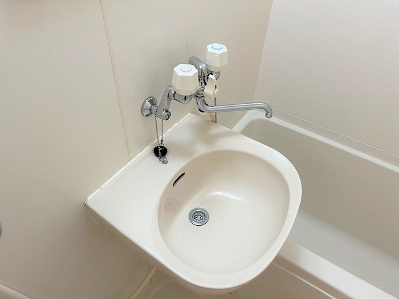 レオパレスかつらぎ 洗面台