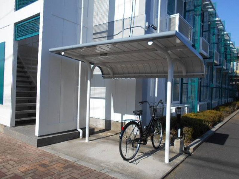レオパレス東城南 エントランス
