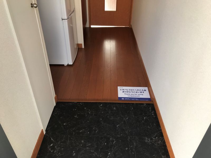 レオパレスＴ＆Ｍ 玄関