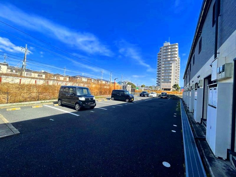 レオパレス高野口 駐車場