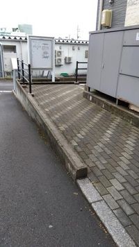 レオパレスアウル 庭