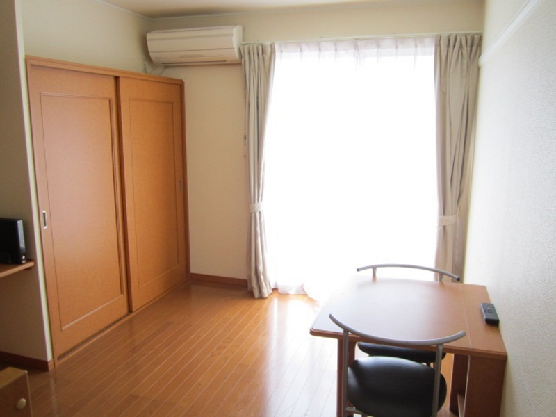 leopalace Sagishima III Phòng khách