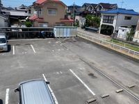 レオパレスユアーズⅡ 駐車場