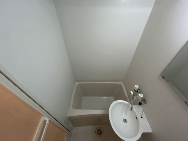 レオパレス西羽貫 風呂