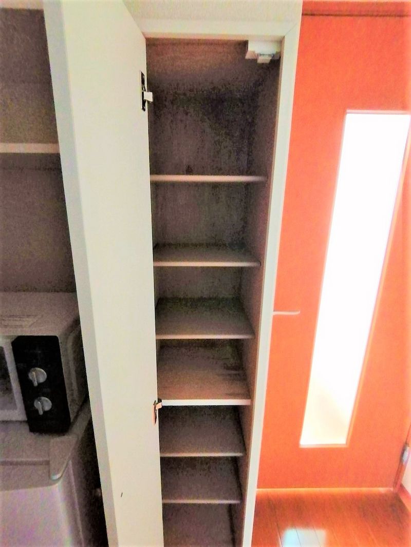 レオパレス敬愛 収納