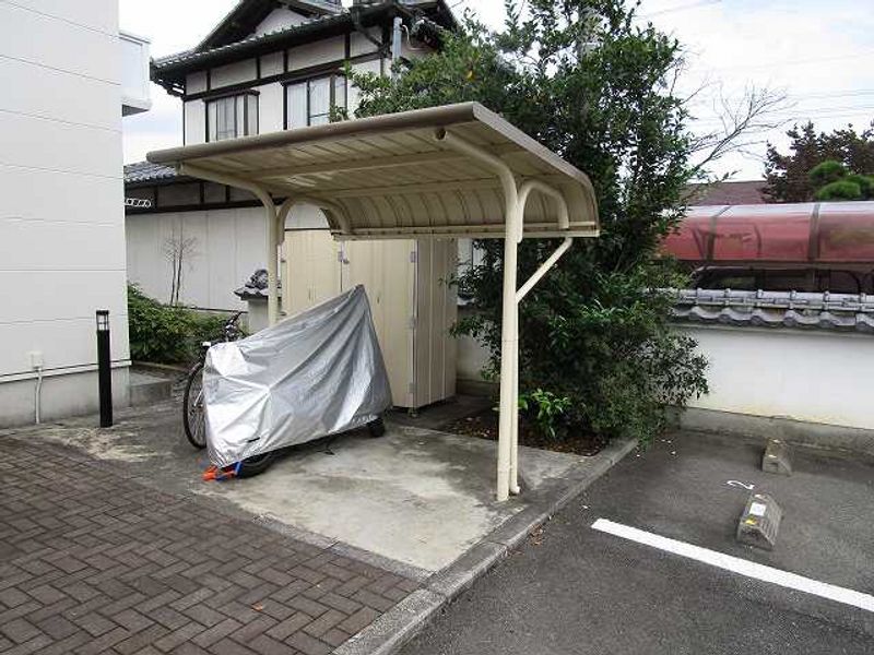 レオパレスシロヤシキⅡ 共用部分