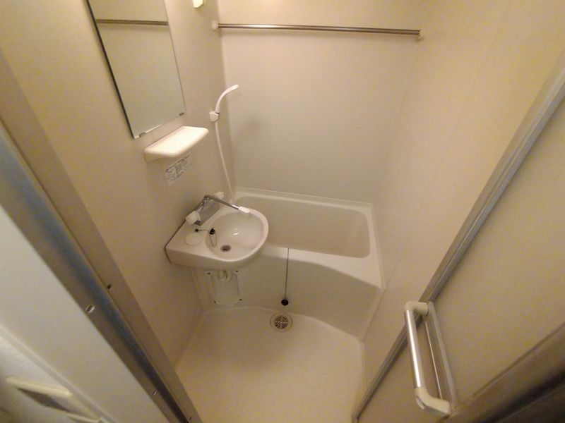 レオパレスオアシス 風呂