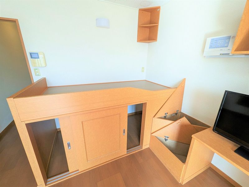 レオパレスオアシス 収納