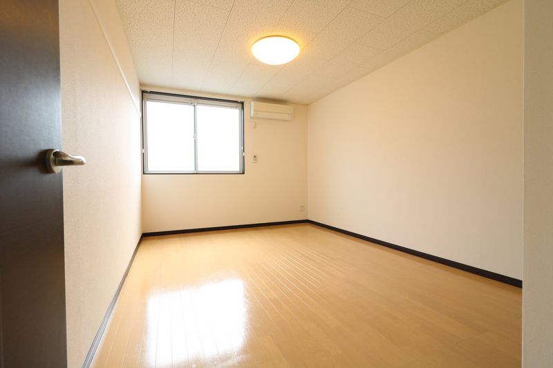 LEONEXT Asahi Living room