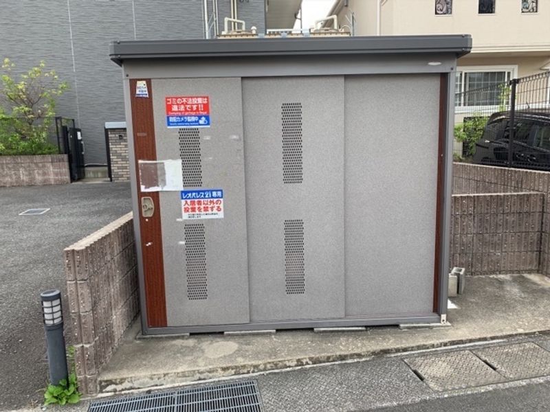レオパレスラ　グラシューズ 共用部分