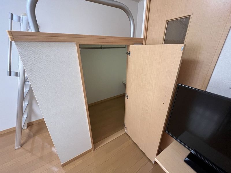 leopalace Miyama Storage