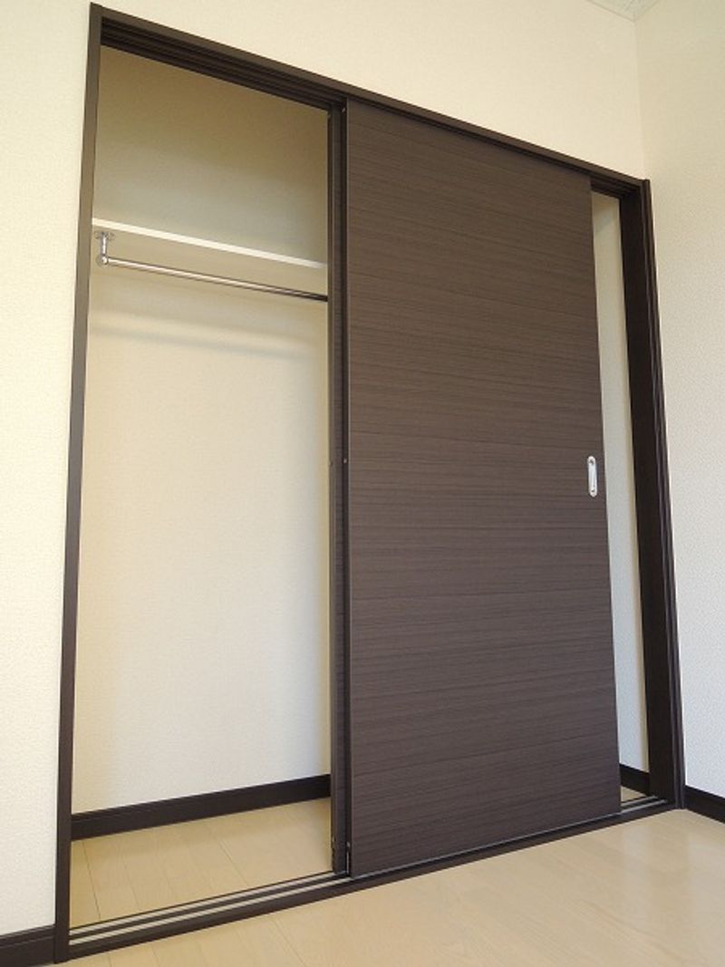 レオネクスト楓 収納