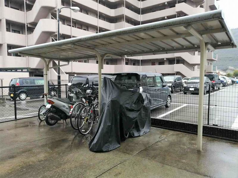 レオパレスＩＫＥＪＩＲＩ 共用部分