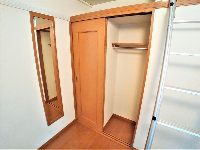 レオパレスセレブ 収納