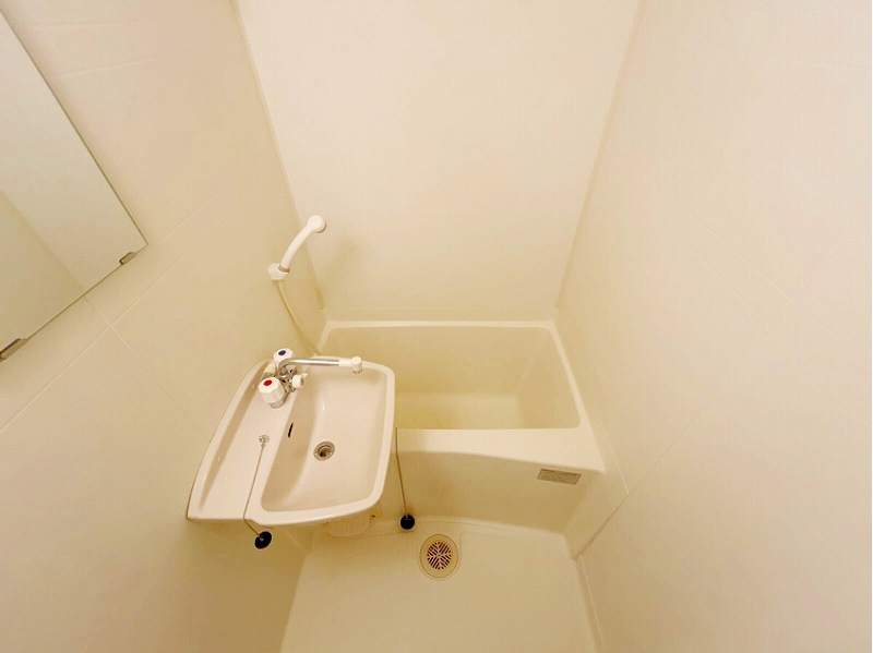 レオパレスオリーブハウスⅢ 風呂