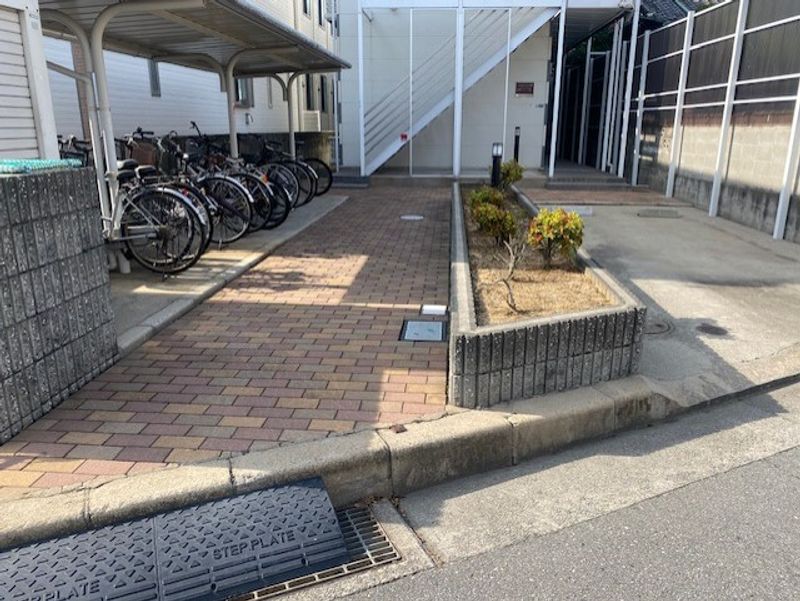 レオパレスＣｏｍｆｏｒｔ　Ｈｏｕｓｅ エントランス