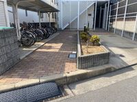 レオパレスＣｏｍｆｏｒｔ　Ｈｏｕｓｅ エントランス