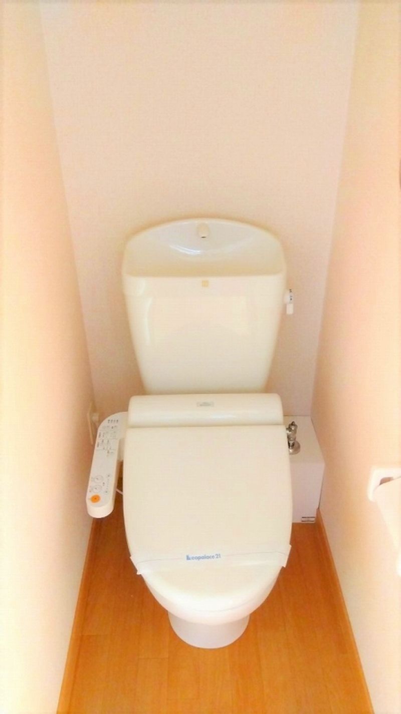 レオパレスアズーラ トイレ